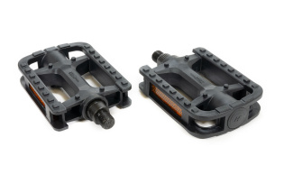 Педали TRIX CLASSIC пластиковые, 112x78мм, резьба 1/2" с шипами черн